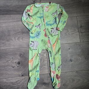 Posh Peanut Bamboo Footed 2 Way Zipper Pajamas 6–9M Green Jungle Animal Print